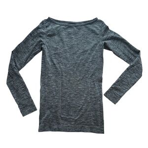 ATHLETA Gray Womens Small Seamless Long Sleeves Athletic Top Heathered Boat Neck